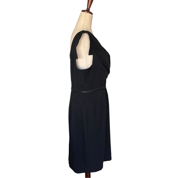 Black Halo Classic Jackie O Draped Pencil Sheath Dress size 14 - Picture 5 of 16